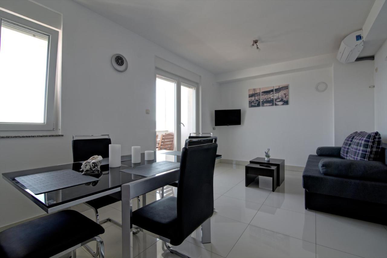 Apartments Maris Senj 2 Exterior photo